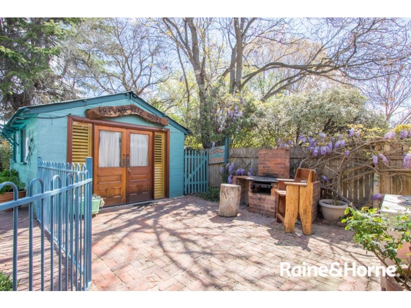 240 Rocket Street, Bathurst NSW 2795