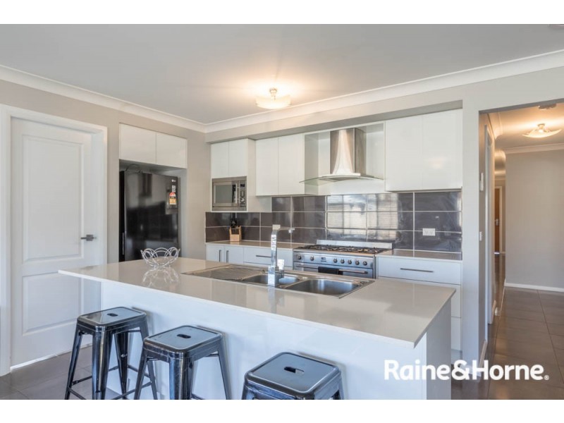 53 Wentworth Drive, Kelso NSW 2795