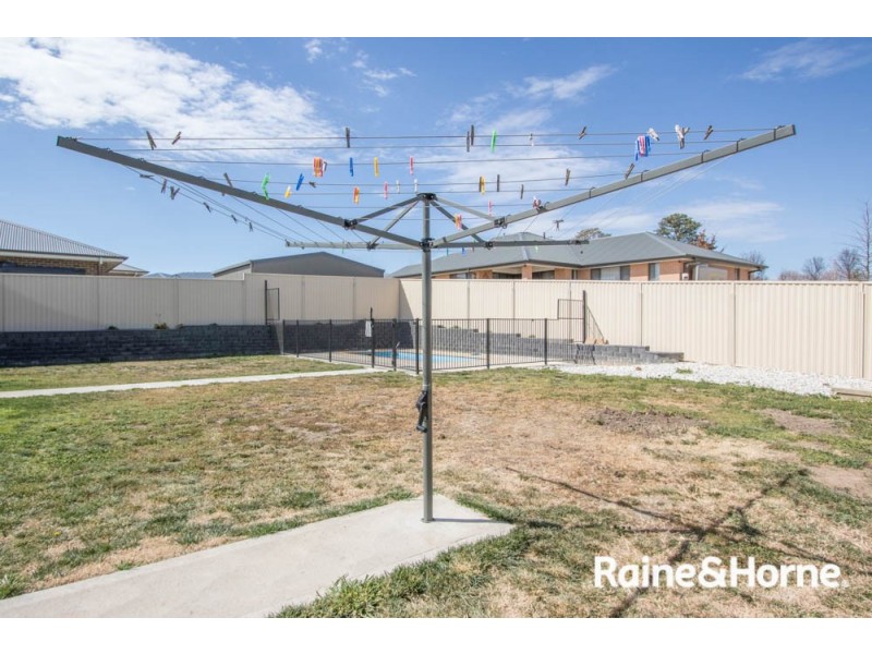 53 Wentworth Drive, Kelso NSW 2795