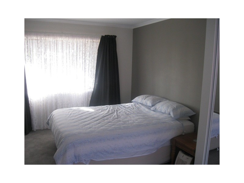 5  Rutherford Place, Bathurst NSW 2795