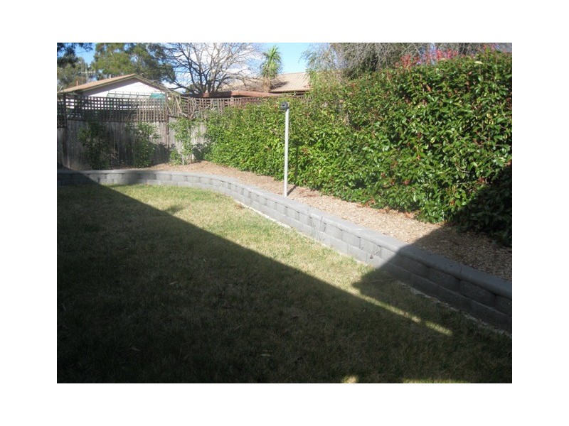 5  Rutherford Place, Bathurst NSW 2795