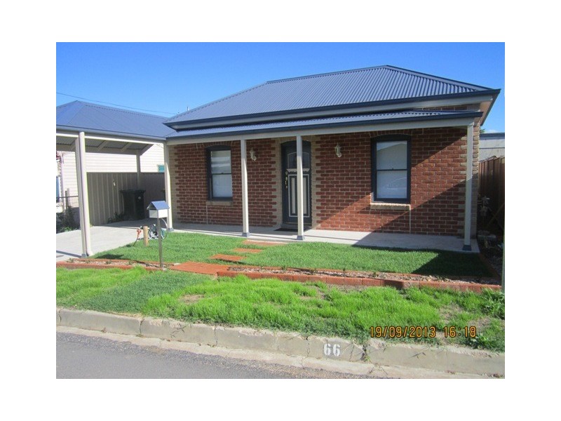 66 Railway Parade, Bathurst NSW 2795