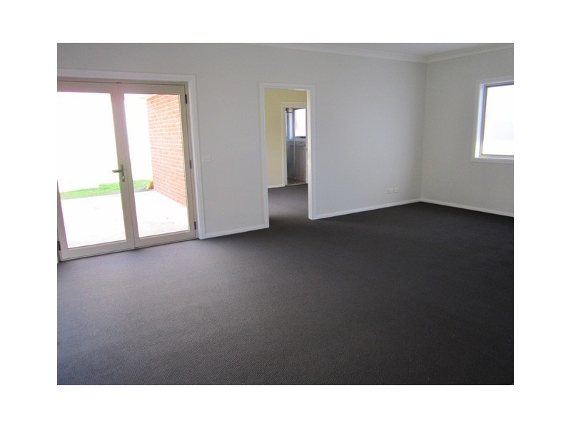 66 Railway Parade, Bathurst NSW 2795