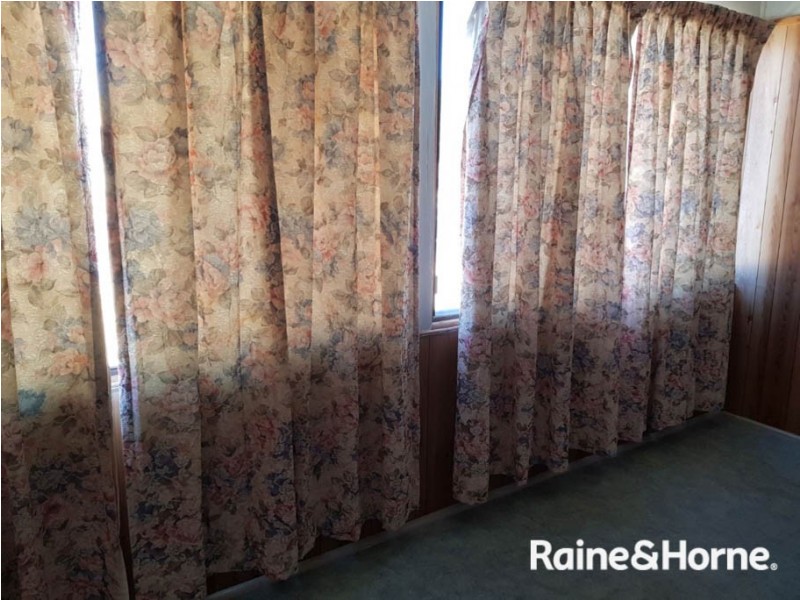 30 Vale Road, South Bathurst NSW 2795