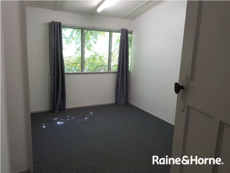 30 Vale Road, South Bathurst NSW 2795