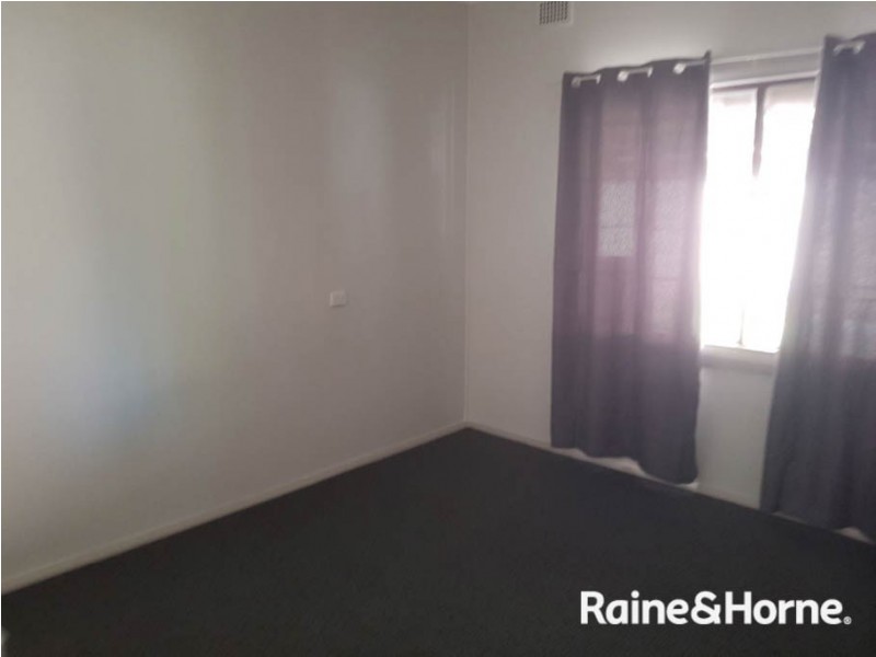 30 Vale Road, South Bathurst NSW 2795