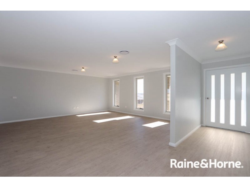 20 Keystone Rise, Kelso NSW 2795
