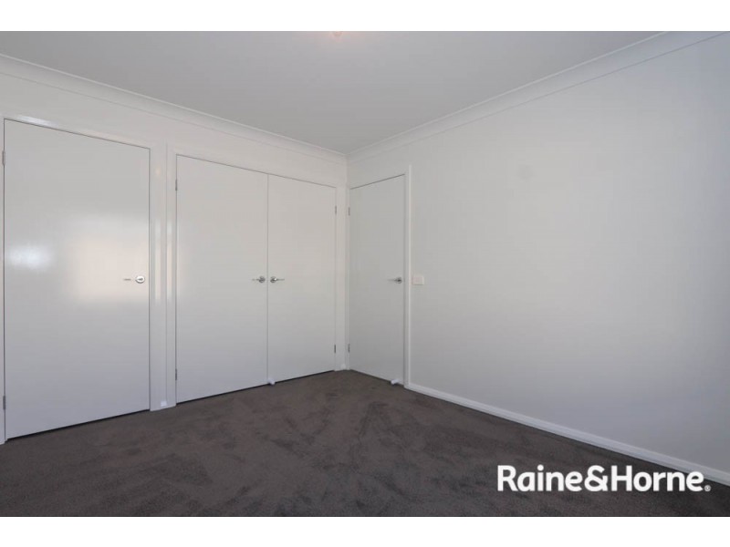 16 Darling Street, Eglinton NSW 2795