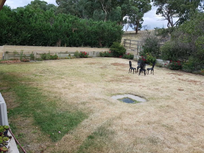 11 Glenhaven Crescent, Perthville NSW 2795