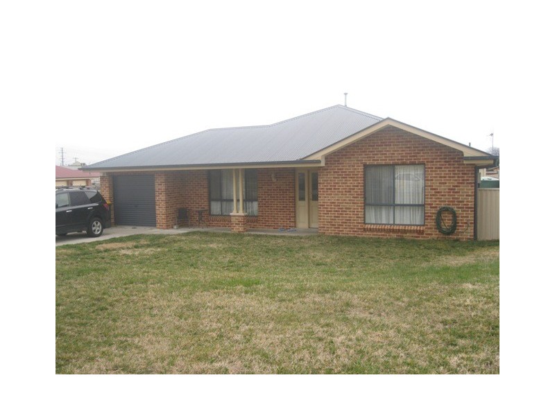 48 Sundown Drive, Kelso NSW 2795