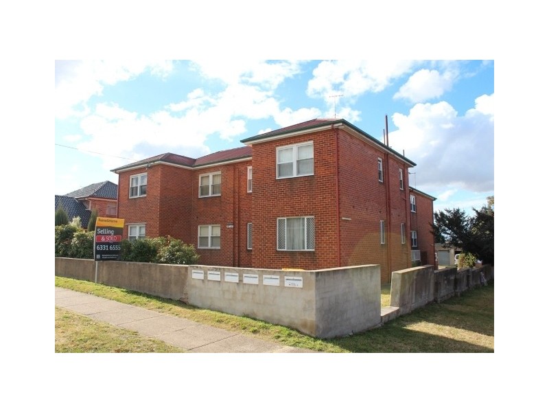 3/145 Rocket St, Bathurst NSW 2795