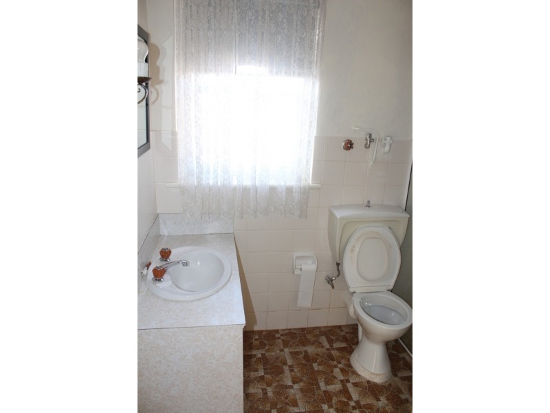 3/145 Rocket St, Bathurst NSW 2795