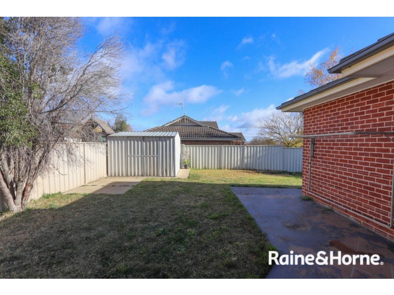 6 Ussher Crescent, Windradyne NSW 2795