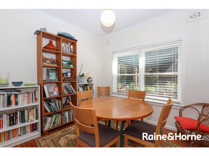 252 Durham Street, West Bathurst NSW 2795