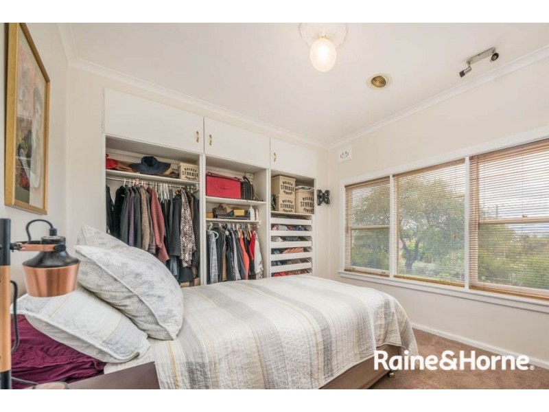252 Durham Street, West Bathurst NSW 2795