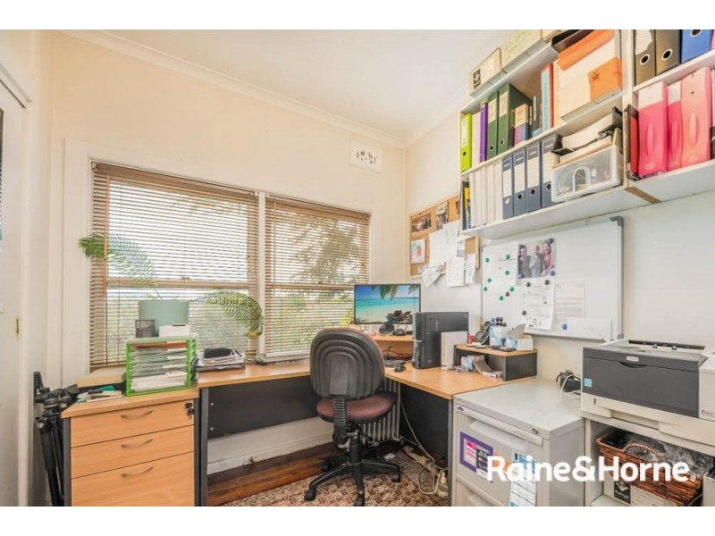 252 Durham Street, West Bathurst NSW 2795
