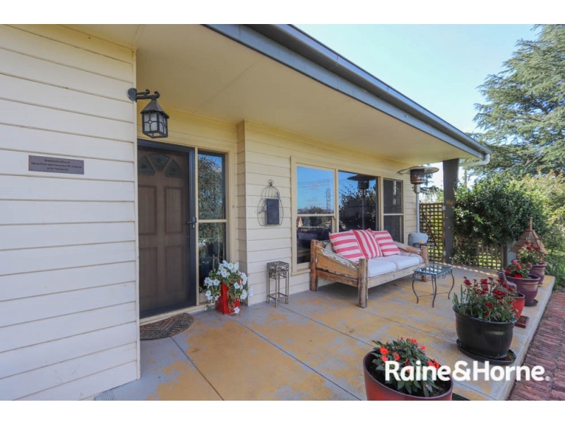 252 Durham Street, West Bathurst NSW 2795