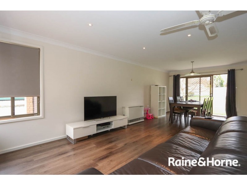 24 Camidge Close, Kelso NSW 2795