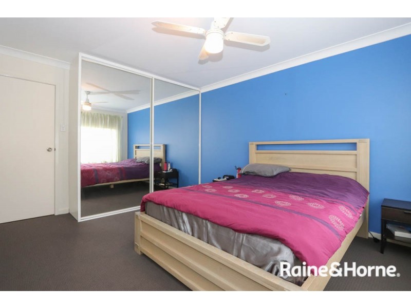 24 Camidge Close, Kelso NSW 2795