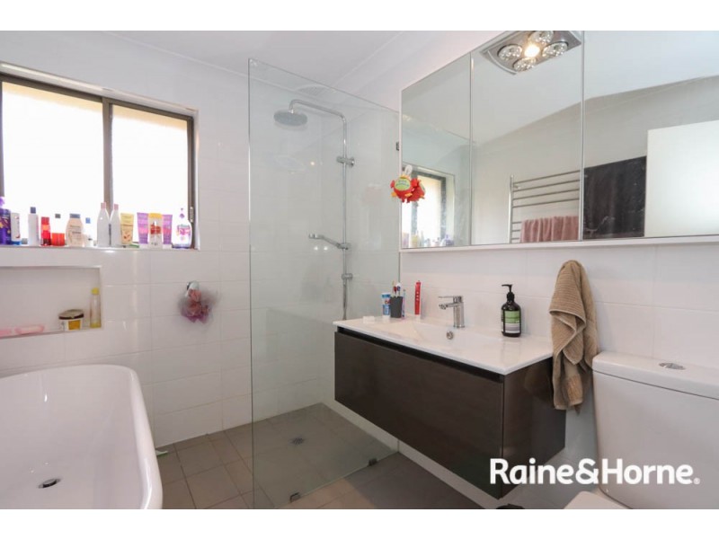 24 Camidge Close, Kelso NSW 2795