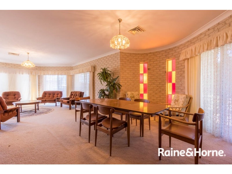 8 Sloman Court, Kelso NSW 2795