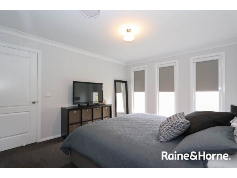 83 Graham Drive, Kelso NSW 2795