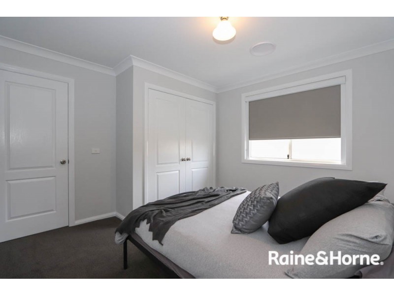 83 Graham Drive, Kelso NSW 2795