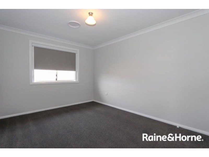 83 Graham Drive, Kelso NSW 2795