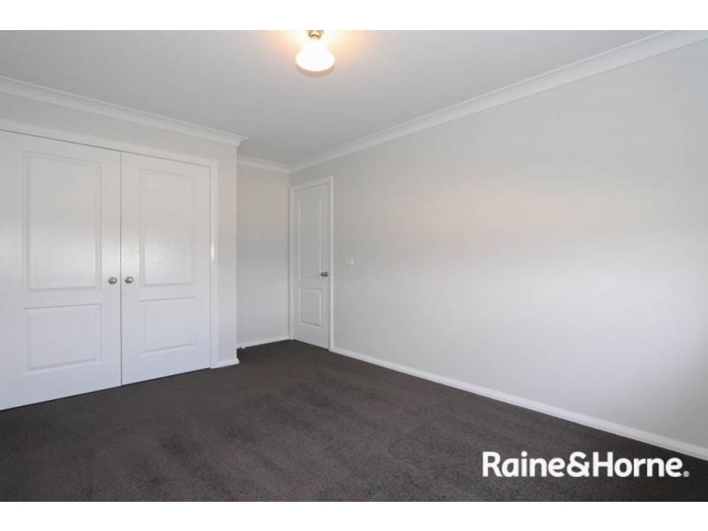 83 Graham Drive, Kelso NSW 2795