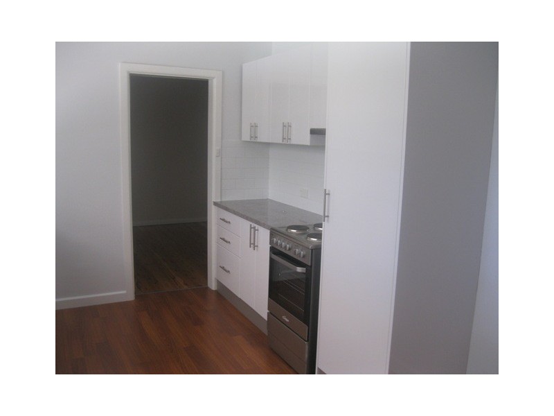 6 Miriyan Drive, Bathurst NSW 2795