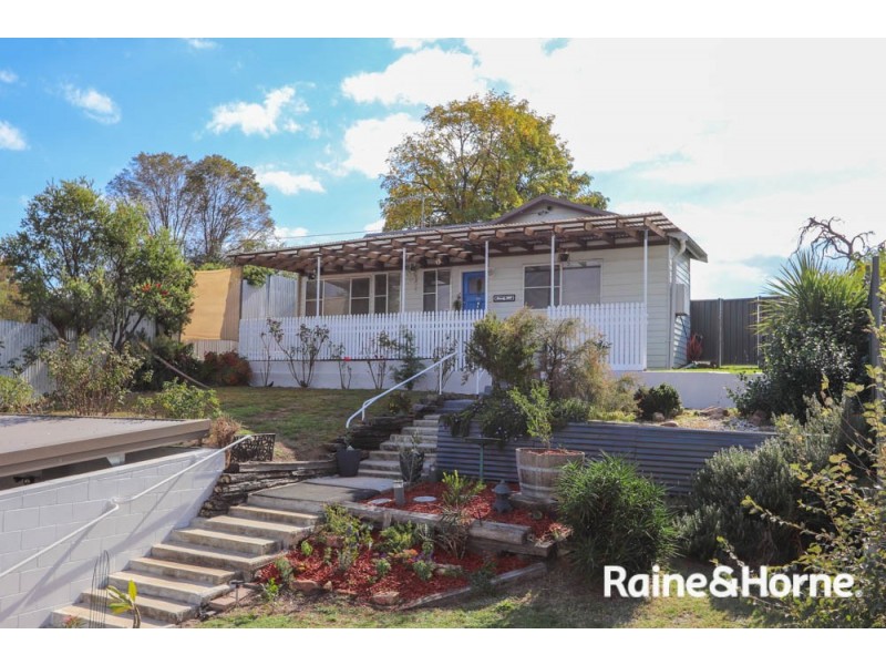 77 Bant Street, South Bathurst NSW 2795
