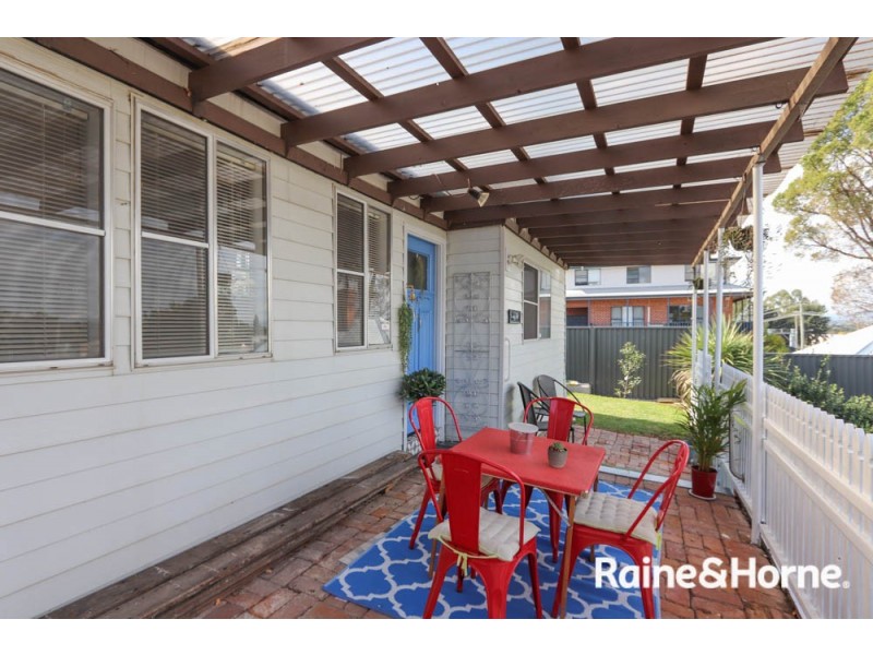77 Bant Street, South Bathurst NSW 2795