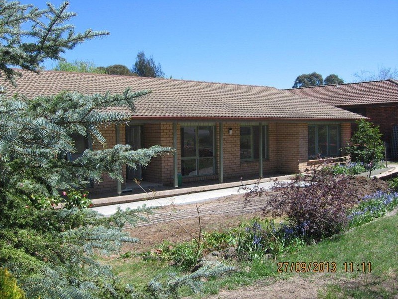 32 Miriyan Drive, Bathurst NSW 2795