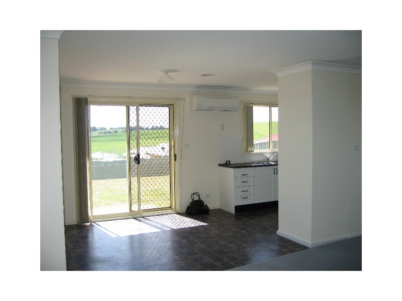 26 Sapphire Crescent, Bathurst NSW 2795