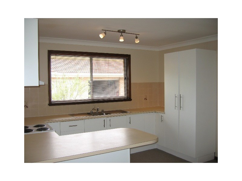 1/75 Lambert, Bathurst NSW 2795