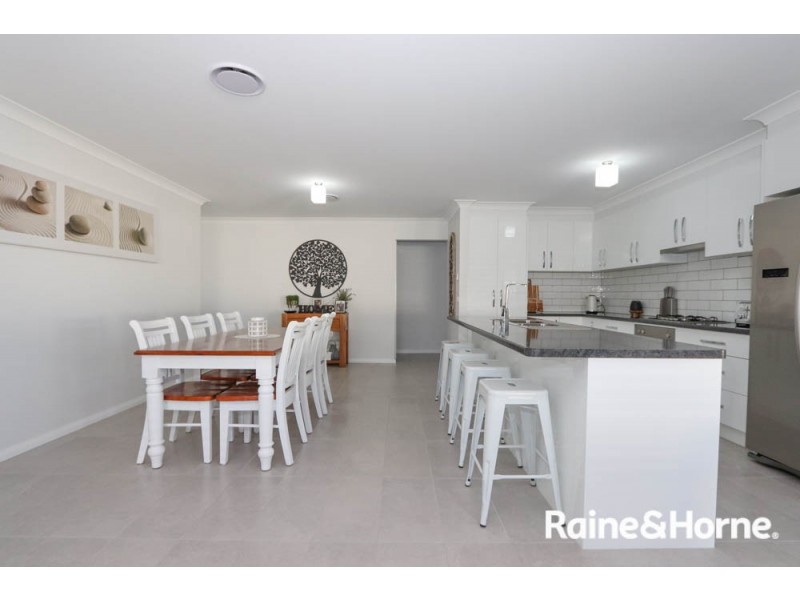 31 Lew Avenue, Eglinton NSW 2795