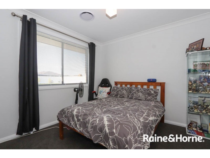 31 Lew Avenue, Eglinton NSW 2795