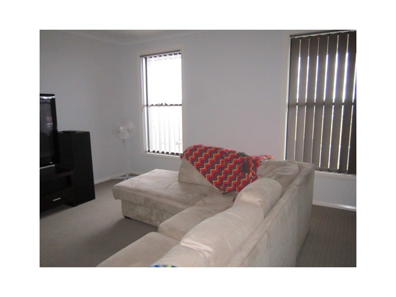 55 Freeman Circ, Bathurst NSW 2795