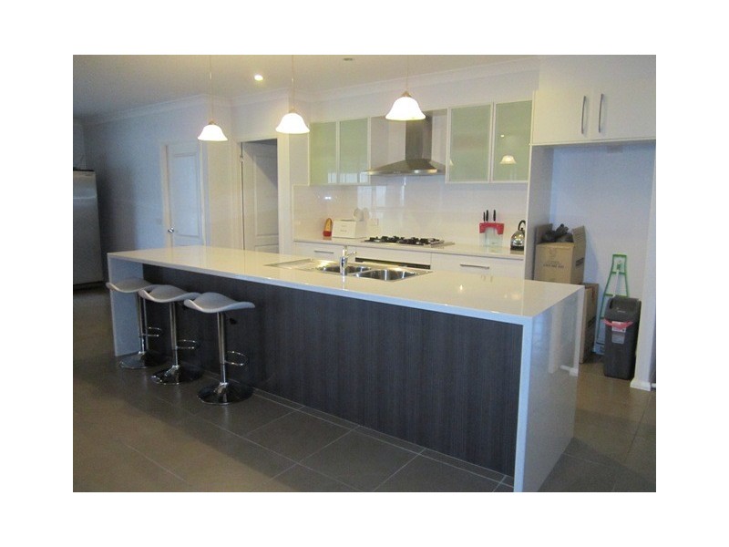 55 Freeman Circ, Bathurst NSW 2795