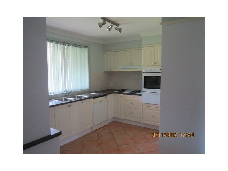 8 Nancarrow Pl, Bathurst NSW 2795