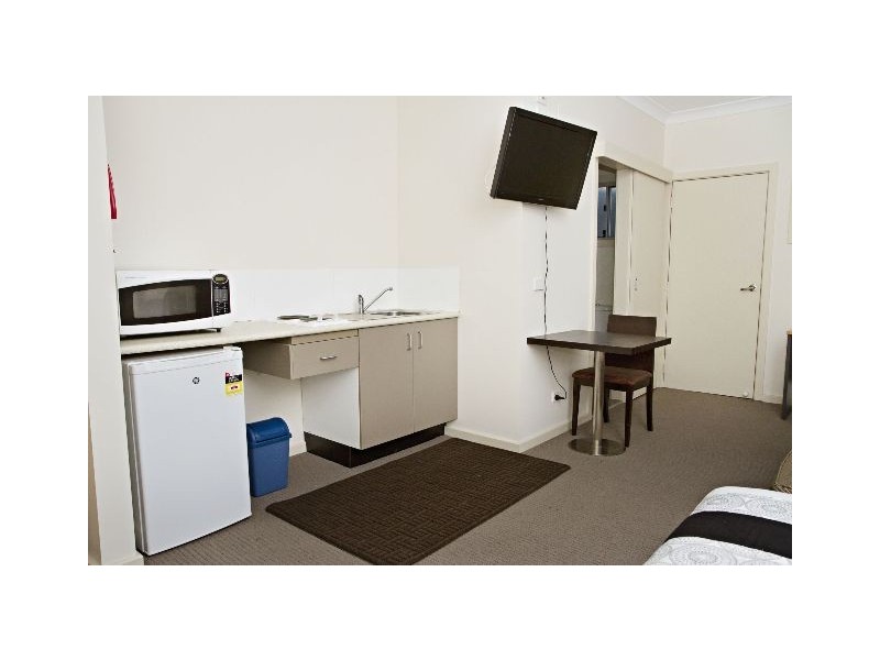 3/197a Browning St, Bathurst NSW 2795