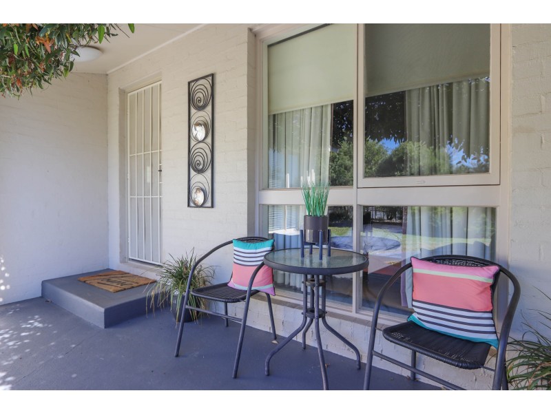2 NORTHCOTT DRIVE, West Bathurst NSW 2795