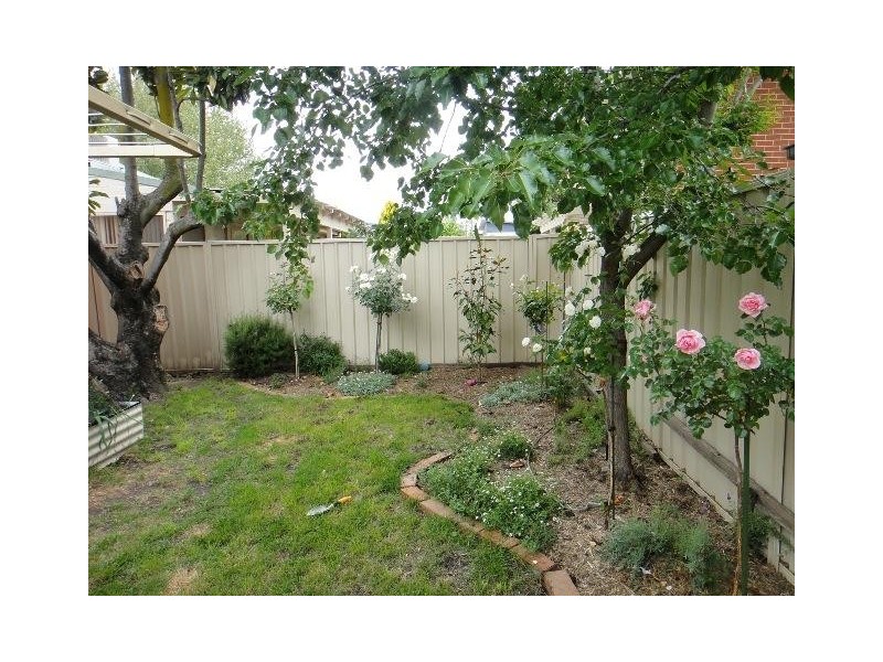 1/128 Howick Street, Bathurst NSW 2795