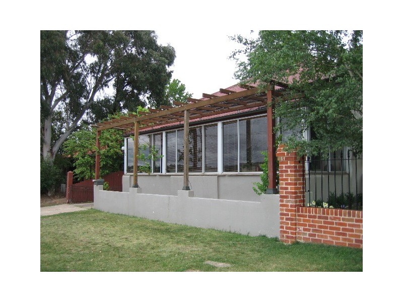 185 Brilliant St, Bathurst NSW 2795