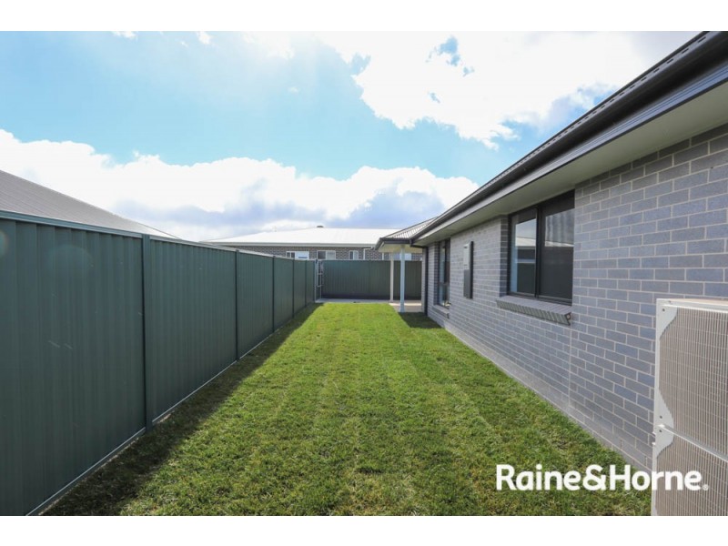 24 Cox Lane, Eglinton NSW 2795
