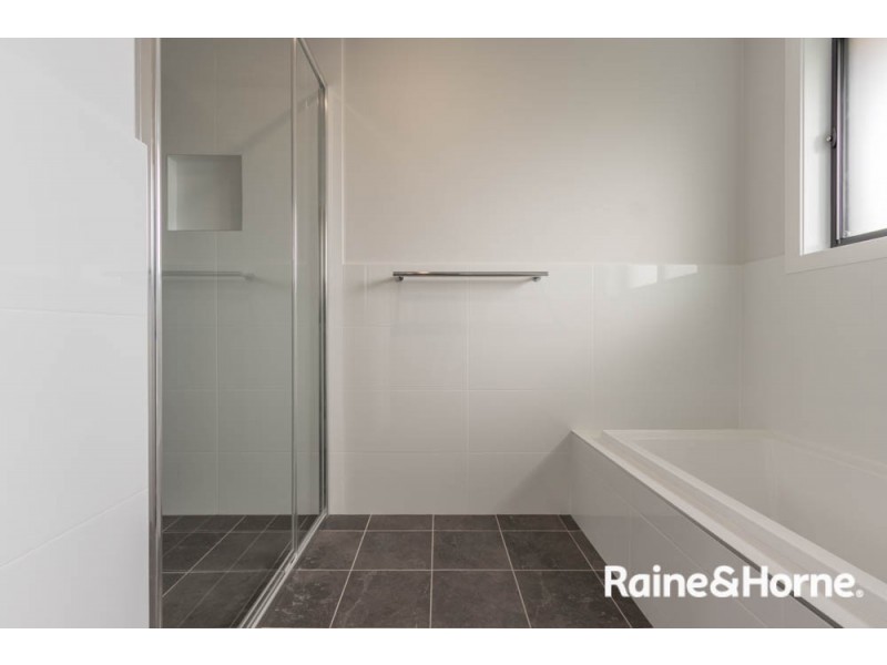 24A Cox Lane, Eglinton NSW 2795