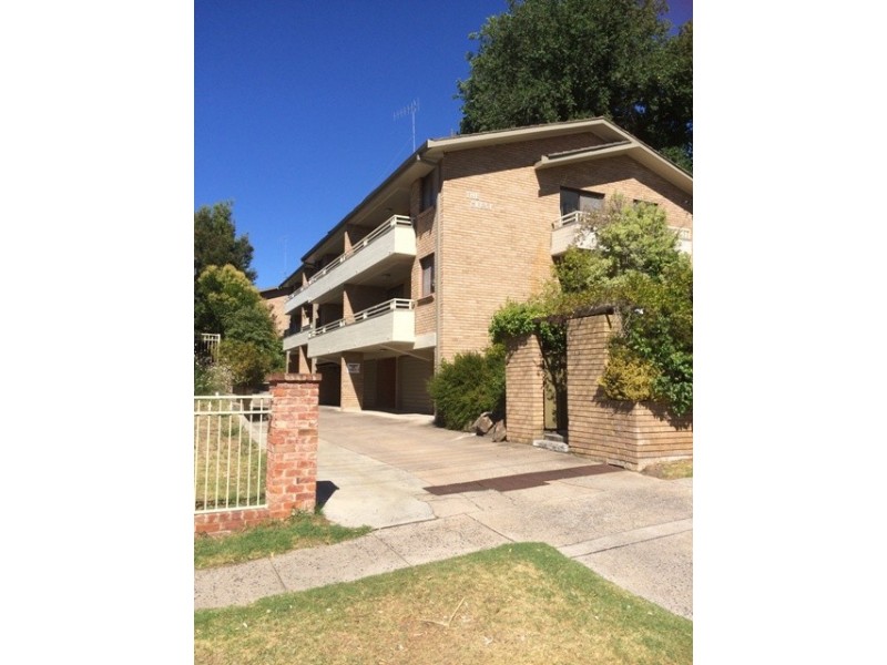 12/214 Keppel St, Bathurst NSW 2795