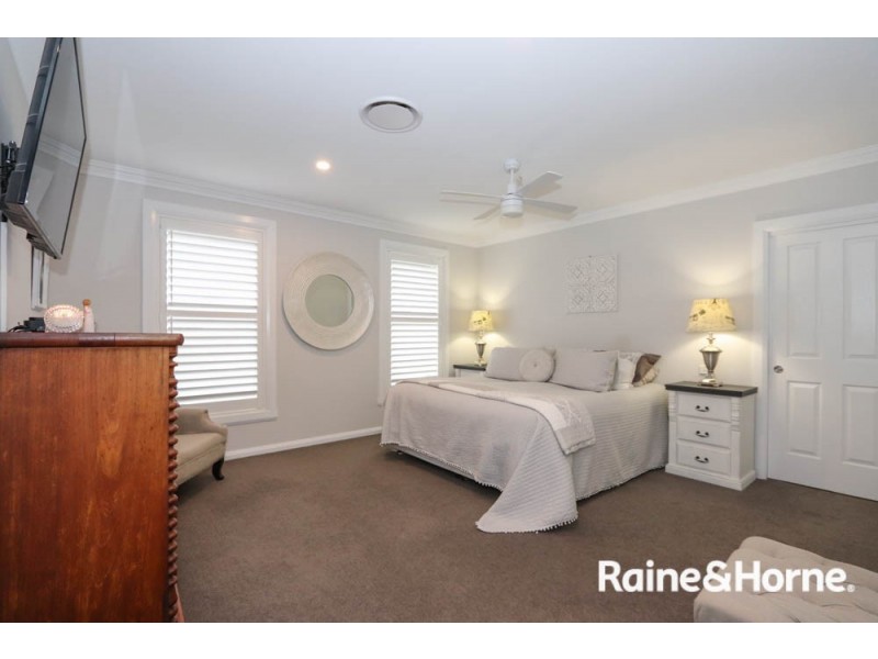24 Parer Road, Abercrombie NSW 2795