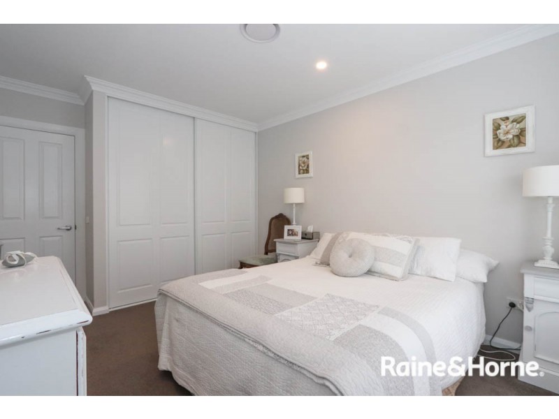 24 Parer Road, Abercrombie NSW 2795