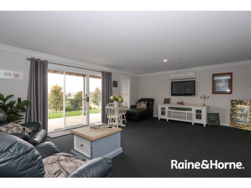 24 Parer Road, Abercrombie NSW 2795